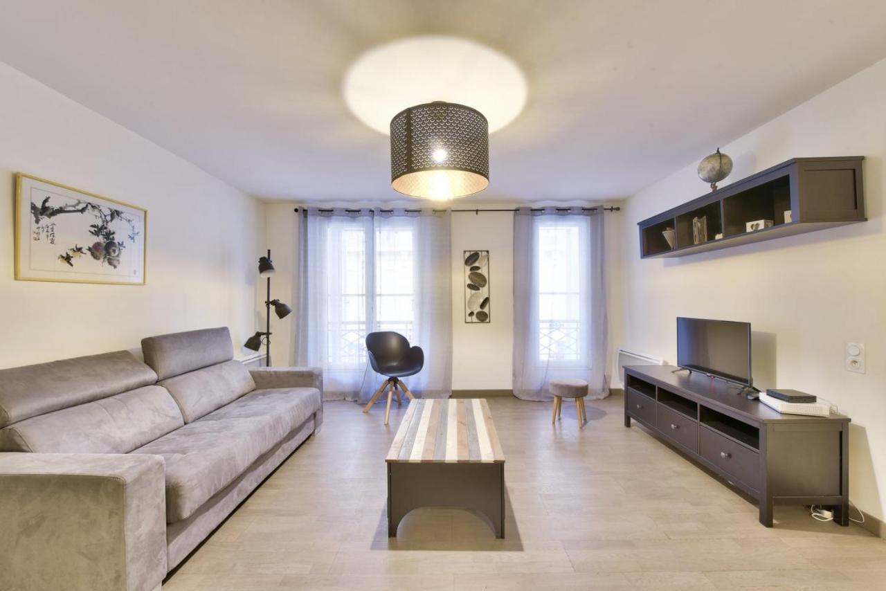 Modern 2 Bedroom Flat 3Min From The Vieux Port Marseille Luaran gambar