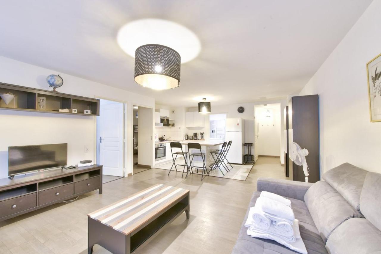 Modern 2 Bedroom Flat 3Min From The Vieux Port Marseille Luaran gambar